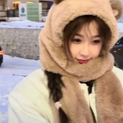 网恋对象是总裁（网恋奔现后被总裁掐腰宠）